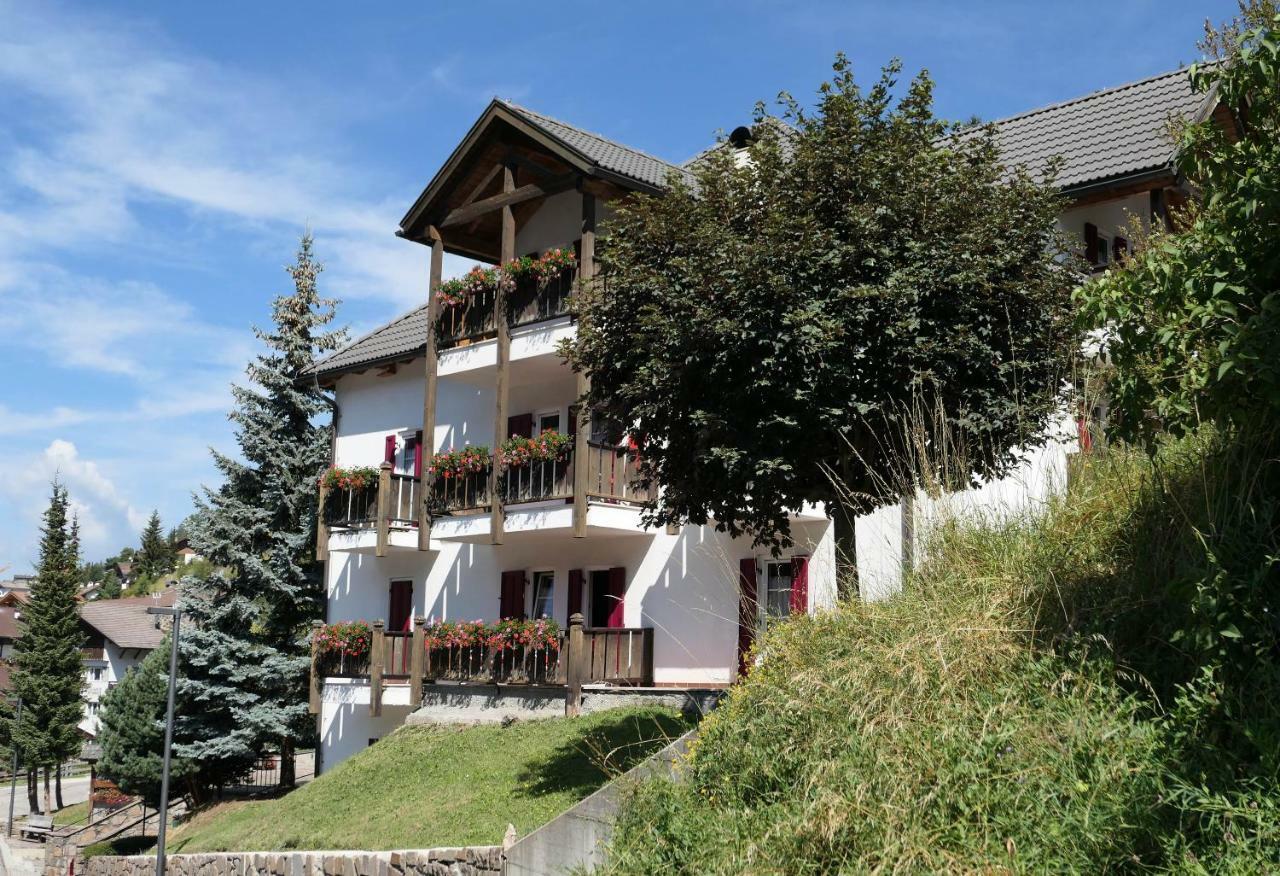 Apartments Casa Metz Santa Cristina Val Gardena Eksteriør bilde
